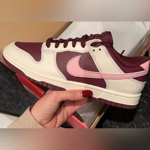 2023 Valentine’s Day Dunks